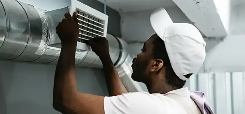 Our Licensed And Insured Cleaners in East Peoria, IL