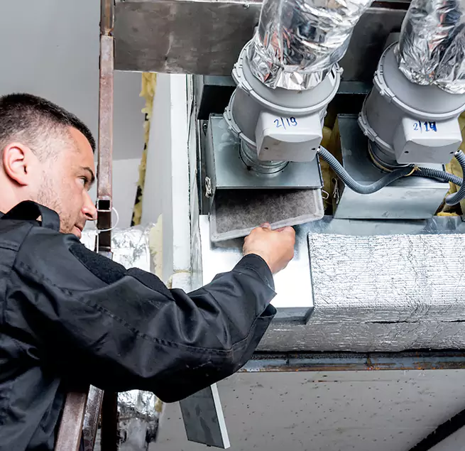  Why Homeowners & Businesses Trust Us in East Peoria, IL?