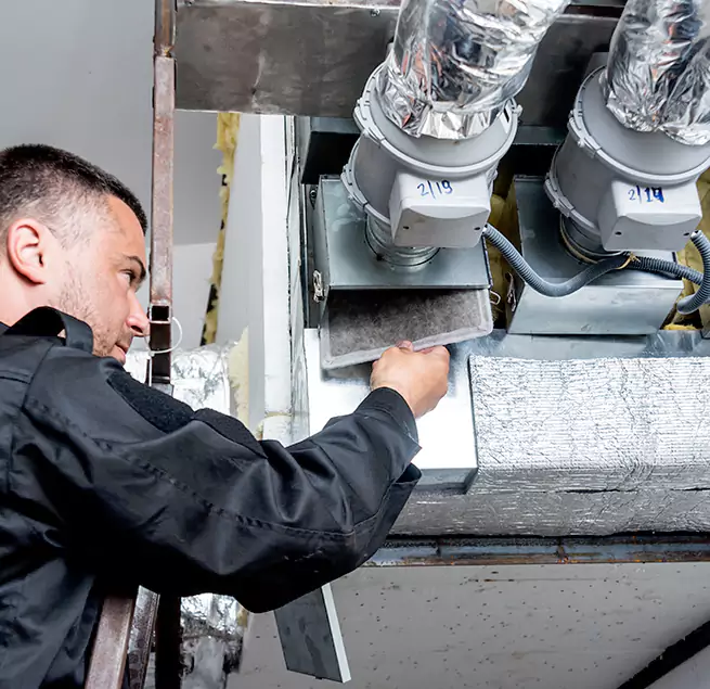 Why Homeowners & Businesses Trust Us in East Peoria, IL?