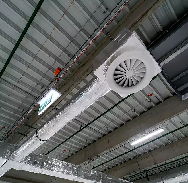 Why Homeowners & Businesses Trust Us in East Peoria, IL?